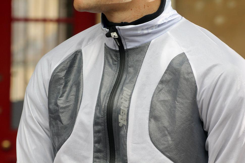 Review: Santini Balthus Windbreaker Jacket | road.cc